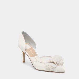 NWT Dolce Vite Evelin white heels mesh